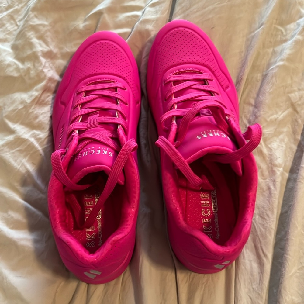Brand New Pink Skechers Sneakers
